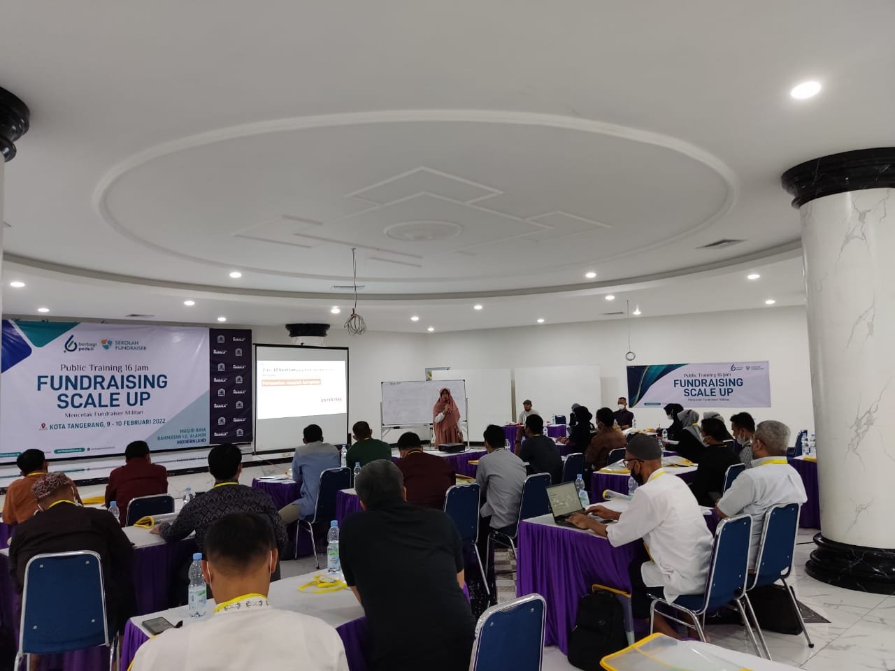 Analisis Strategi Fundraising pada Lembaga Zakat, Infaq dan Shadaqoh